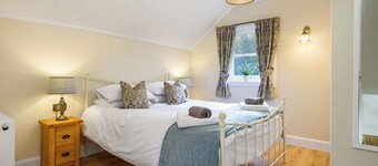 James Wilson Suite - UK49367