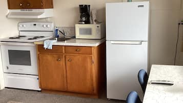 Laptop workspace, free WiFi