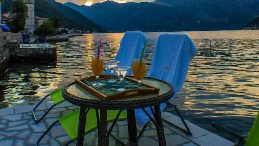 CASA DEL SOL ROZALIA