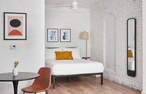 1 chambre, fer et planche à repasser, Wi-Fi, draps fournis