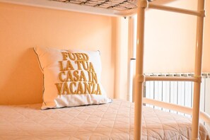 2 bedrooms, bed sheets