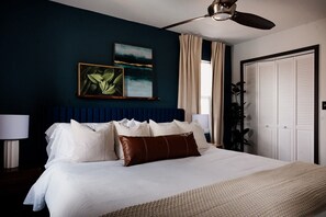 5 bedrooms, desk, iron/ironing board, free WiFi