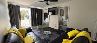 Room for the biggest Boat, pet friendly