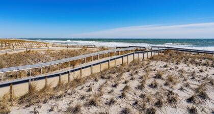 2 bedroom house in beautiful Seaside Heights Near Boardwalk & Restaurants