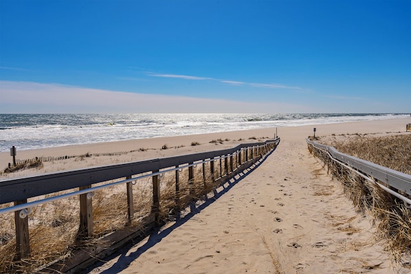Beach nearby, beach towels
