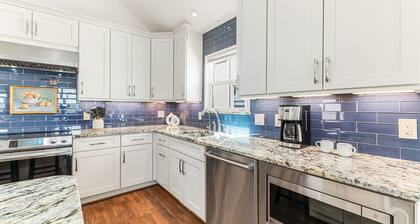 500 ft To Beach/Balcony Ocean Views/Hot Tub/Yoga Studio/Bikes/In-Law Suite