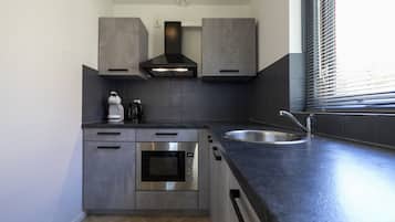 Refrigerador, microondas, parrilla de estufa y lavavajillas