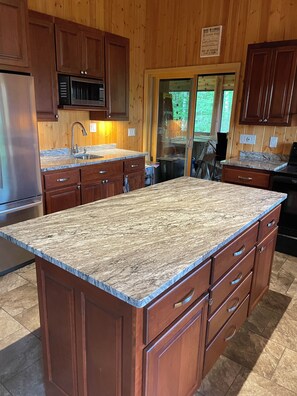 Fridge, microwave, oven, dishwasher - Snowmobile Retreat with Trailer Parking, Screen Porch, Sauna, 3 Bedrooms & Loft. (Cook)