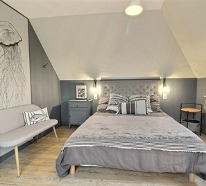 4 habitaciones, tabla de planchar con plancha y wifi gratis 