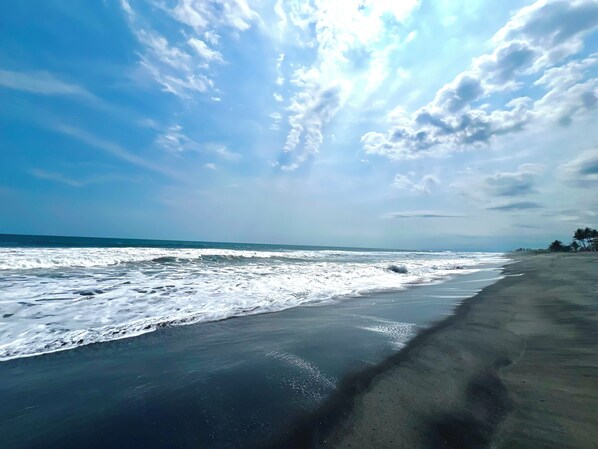 Family Villa, 4 Bedrooms, Private Pool, Partial Ocean View | 4 bedrooms, in-room safe, blackout drapes, iron/ironing board