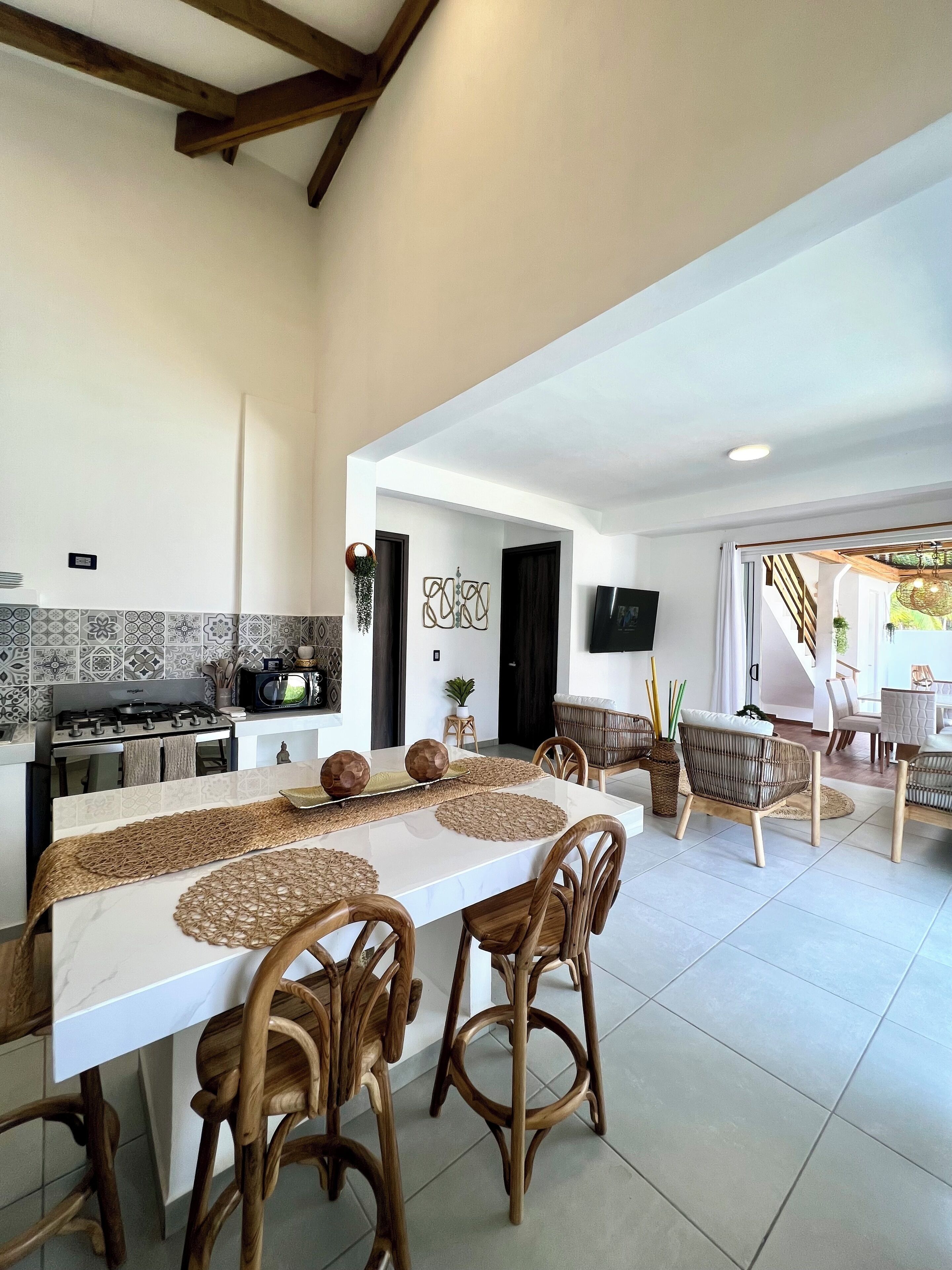 Familievilla - 4 soveværelser - privat pool - delvis havudsigt | 4 soveværelser, pengeskab på værelset, mørklægningsgardiner