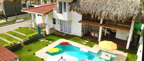 Family Villa, 4 Bedrooms, Private Pool, Partial Ocean View | Front of property