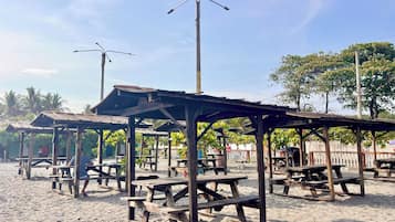 Beach bar
