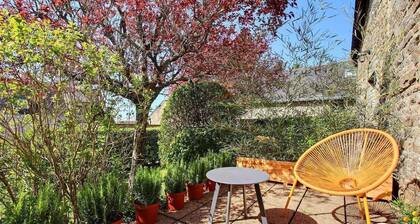 La Ferme rouge, le Chêne