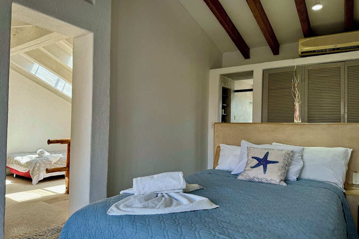 Standard Loft, Patio, Tower | WiFi (free)
