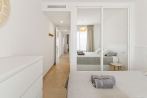 2 Schlafzimmer, Bügeleisen/Bügelbrett, kostenloses WLAN, Bettwäsche
