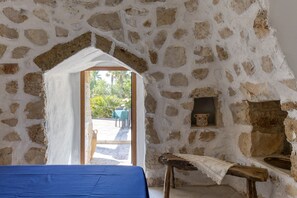 1 habitación y ropa de cama 