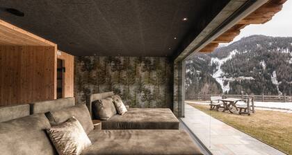 Apartment 'Bruneggerhof 3' with Mountain View, Private Garden and Wi-Fi