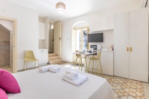 1 bedroom, free WiFi, bed sheets - Room 'Lì' with Mountain View, Wi-Fi and Air Conditioning (Scicli)