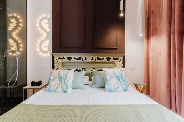 1 غرفة نوم ومكواة/لوح كي وواي فاي مجانًا وملاءات أسرّة