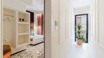 1 camera, Wi-Fi gratuito, lenzuola