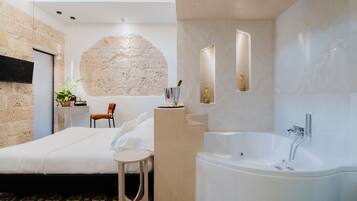 1 camera, ferro/asse da stiro, Wi-Fi gratuito, lenzuola