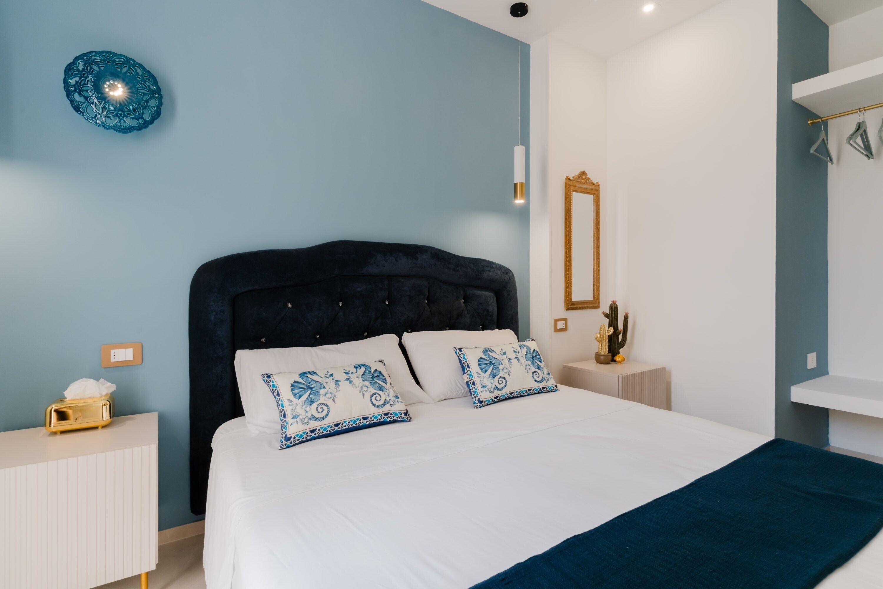 1 غرفة نوم ومكواة/لوح كي وواي فاي مجانًا وملاءات أسرّة