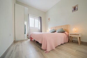 3 bedrooms, iron/ironing board, free WiFi - Villa 'Sanctipetri 10 Pax N2' with Private Pool, Wi-Fi and Air Conditioning (Chiclana de la Frontera)