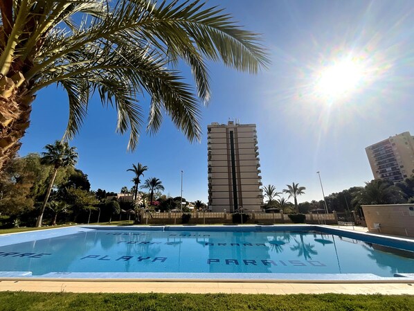 Pool - Studio Apartment 'Paraiso, Vistas Al Mas Piscina' with Sea View, Shared Pool and Wi-Fi (Aguadulce)