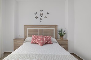 2 quartos, Wi-Fi de cortesia, roupa de cama