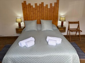 2 habitaciones, wifi gratis y ropa de cama 