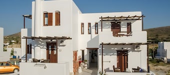 Apartamento 'Laomedeia' con terraza privada, Wi-Fi y aire acondicionado