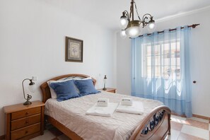 1 Schlafzimmer, Bügeleisen/Bügelbrett, kostenloses WLAN, Bettwäsche