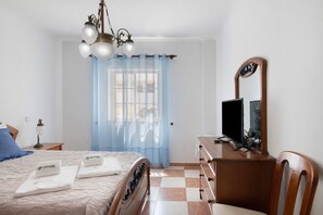 1 Schlafzimmer, Bügeleisen/Bügelbrett, kostenloses WLAN, Bettwäsche