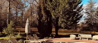 Chic country house with swimming pool in the Rambouillet forest Chevreuse Valley
