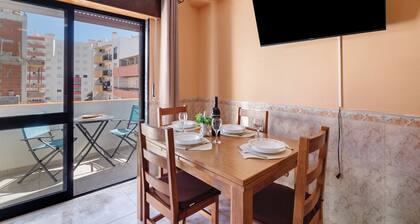 Apartment 'Pescadores' with Balcony, Wi-Fi and Air Conditioning