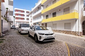 Property grounds - Apartment 'Flor De Liz - Monte Gordo' with Balcony and Wi-Fi (Monte Gordo)