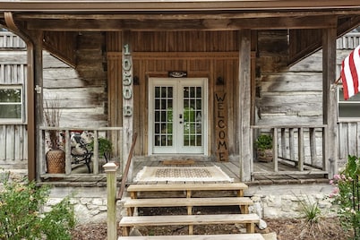 The Retreat at Pilot Knob | Pvt Pool | Lakeview