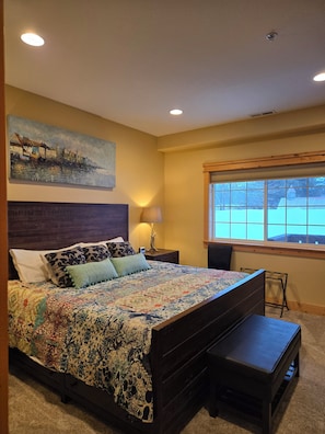2 chambres, lit parapluie, Wi-Fi gratuit, draps fournis