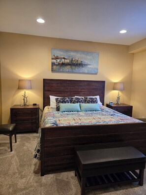 2 soverom, reiseseng for barn, wi-fi (inkludert) og sengetøy