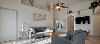 Long term Housing - Peaceful 3Bd home in Spring,TX with a peaceful vibe!