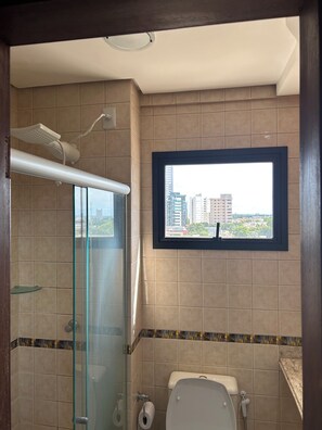 Hair dryer, towels, soap, toilet paper - Complete flat in the center of Palmas. (Palmas)