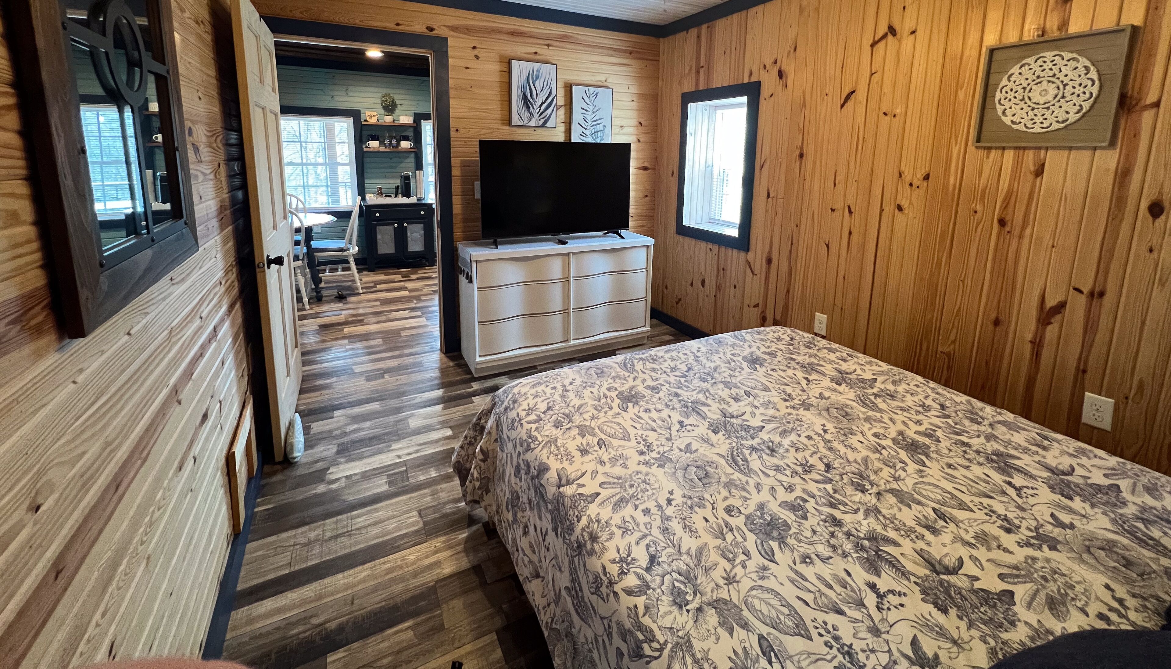 2 chambres, Wi-Fi gratuit, draps fournis