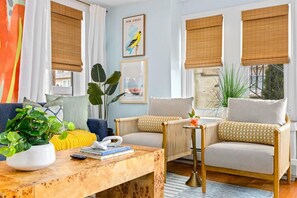 Smart TV, fireplace, books, offices