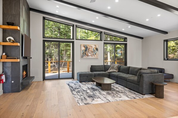 Téléviseur connecté, foyer