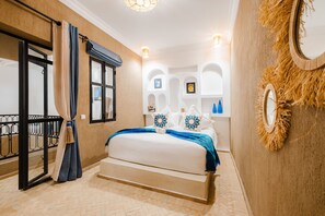 3 dormitorios, tabla de planchar con plancha, wifi gratis y ropa de cama