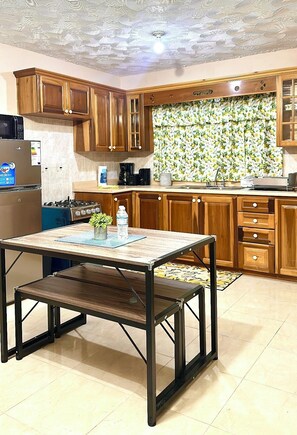 Microwave, stovetop, paper towels