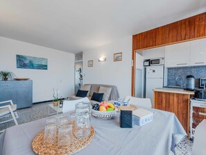 Living area - Le Suffren by Interhome (Le Barcarès)