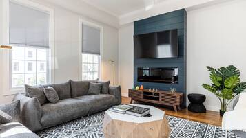 Téléviseur connecté, foyer