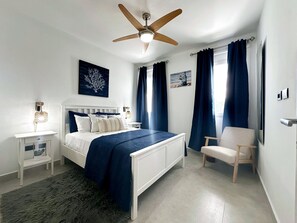 2 Schlafzimmer, Zimmersafe, Bügeleisen/Bügelbrett, WLAN